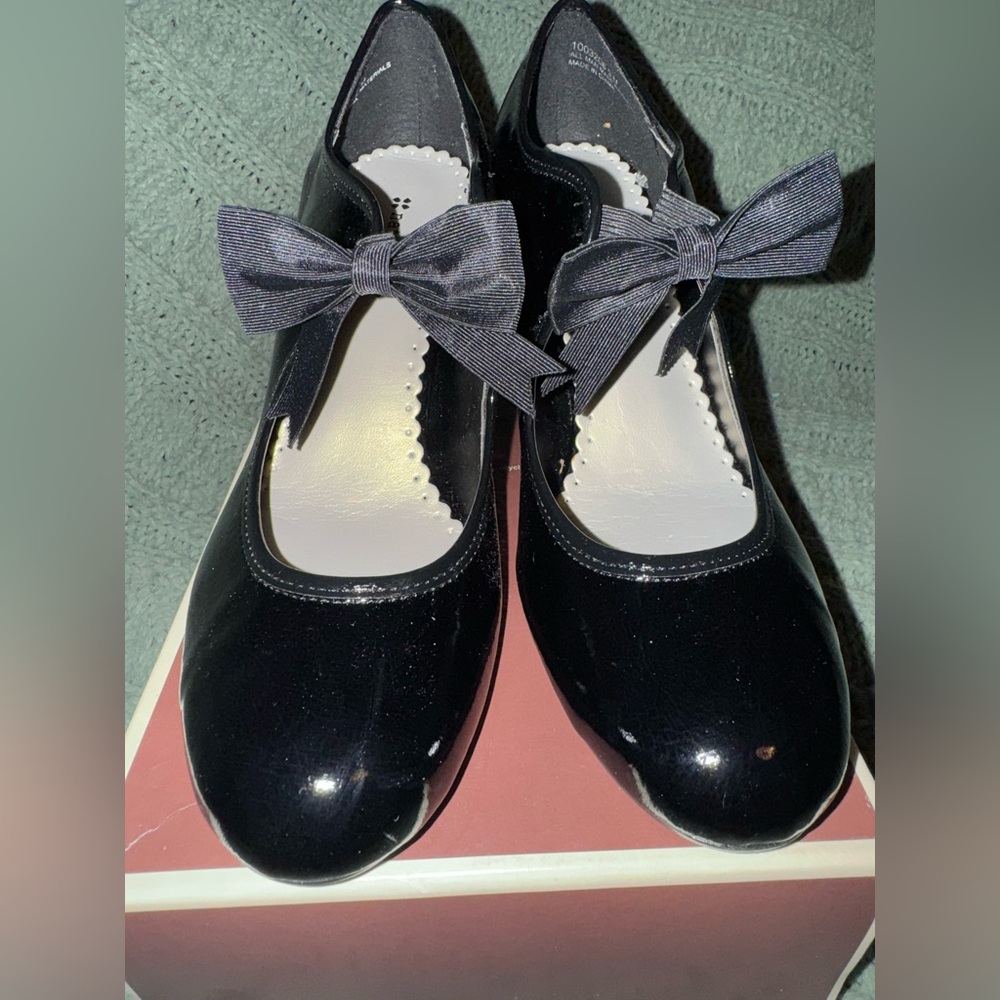 NATURALIZER Elinor Black Patent Mary Jane Heel Shoes With Bows Sz 9 NEW
